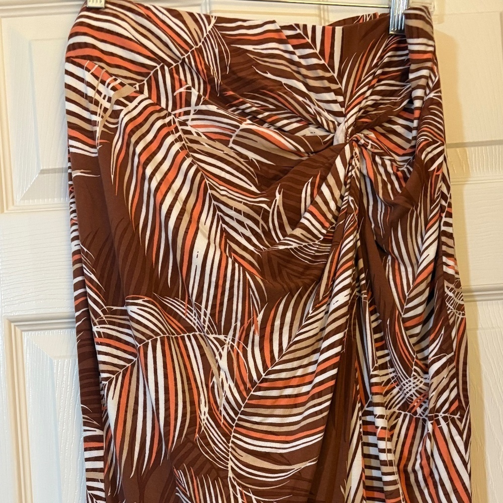 Liz Claiborne summer skirt Size L